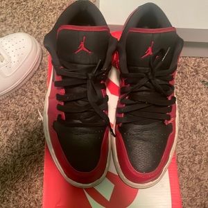 Jordan 1 low
